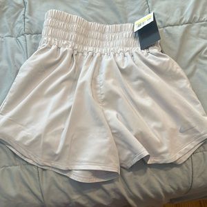 Nike One
Women's Dri-FIT Ultra High-Waisted 3" Brief-Lined Shorts